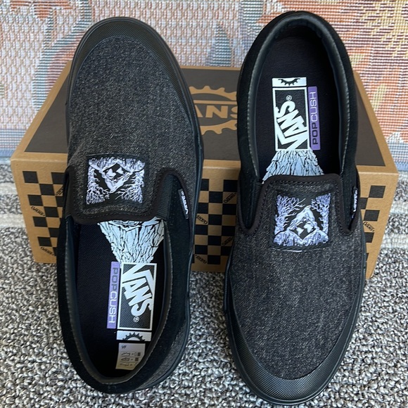 Vans Men’s Bmx Slip-On
Fast And Loose Black
VN0005V1BLA
Sneakers - Picture 13 of 16